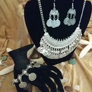 BoHo coin style set